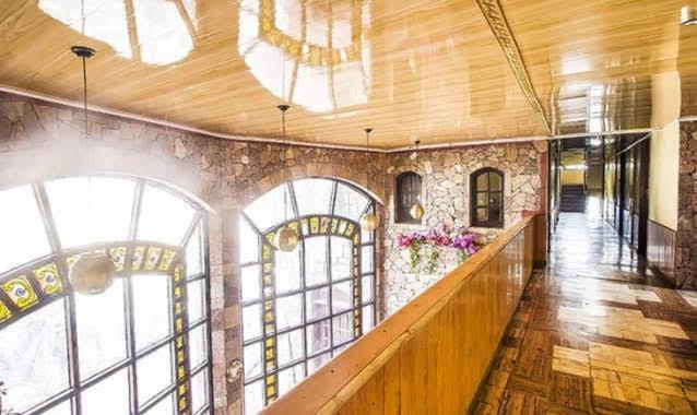 Devi Enterprises - Hotel Khems Утакаманд Экстерьер фото